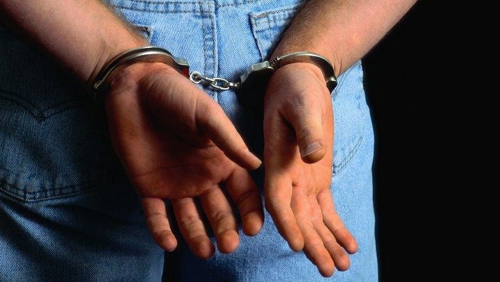 incatusat evadare politie