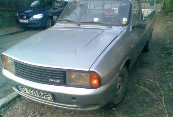 Anunt Imagine - Vind dacia papuc