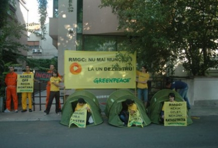 Protest in fata Ministerului Culturii fata de proiectul Rosia Montana